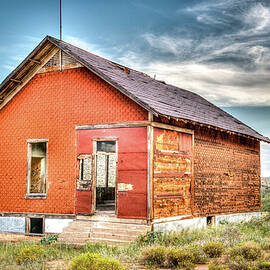Lone Prairie House by Lloyd Gillies