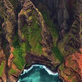 Looking Down on the Na Pali Coast - Kauai, Hawaii - Vertical by Abbie Warnock