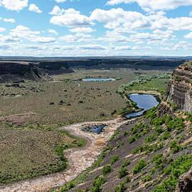 Lower Grand Coulee from Dry Falls by Tom Cochran