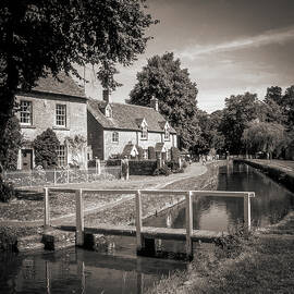 Lower Slaughter, stream and cottages by Seeables Visual Arts