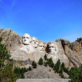 Mount Rushmore by Cindy Robinson