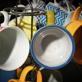 Mug Tree by Steven Nelson