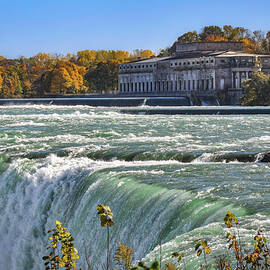 Niagara Falls Old Power Plant by Rebecca Herranen