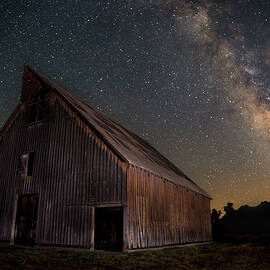 Olsen Barn Nightscape by Mike Lee