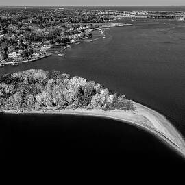 Osborn Island NJ Fall BW by Susan Candelario