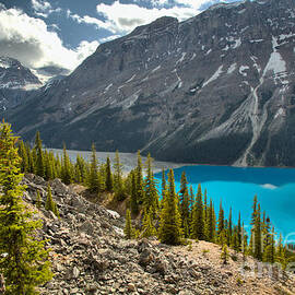 Peyto Lake Backward view by Adam Jewell