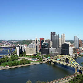 Pittsburgh - Cityscape by Richard Reeve