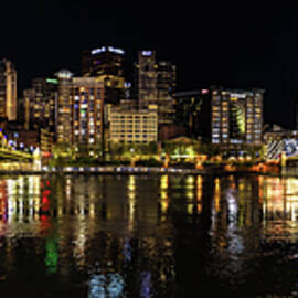 Pittsburgh Skyline by Kevin Schwalbe