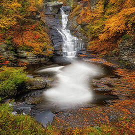 Raymondskill Falls Autumn by Susan Candelario