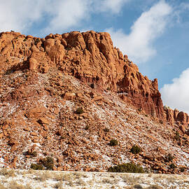 Red Rock Orphan Mesa Near Abiquiu Reservoir by Tom Cochran