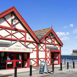 Restored Victorian pier, Saltburn by the Sea, North Yorkshire, Redcar and Cleveland, England, UK by Neale And Judith Clark