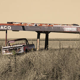 Rust in Peace 2A by Sally Fuller