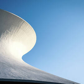 Saint Louis Planetarium by Robert Niemeier