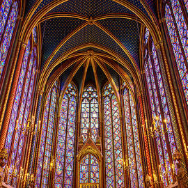 Sainte Chapelle  by DEE POTTER