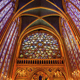 Sainte Chapelle Glass by DEE POTTER