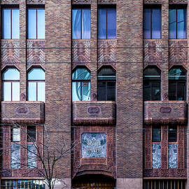 Seattle Old Architecture by Tommy Farnsworth