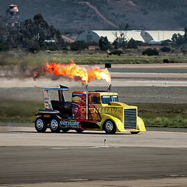 Shockwave Takes Off by American Landscapes