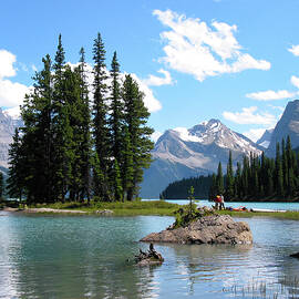 Spirit Island on Maligne Lake by Joe Schofield