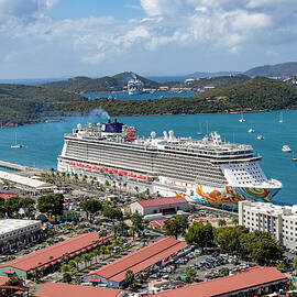 St Thomas Harbor 2 by Kelley King