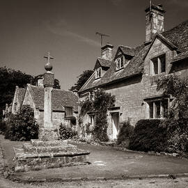 Stanton, Cotswold cottages by Seeables Visual Arts