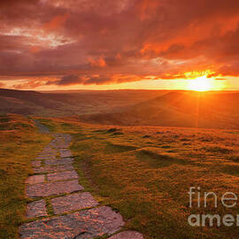Sunrise at the Great Ridge Mam Tor, Peak District, England by Neale And Judith Clark