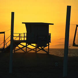Sunset at Lifeguard Tower #13, Hermosa Beach, California by Bonnie Colgan