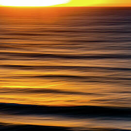 Sunset on the Pacific by Tommy Farnsworth
