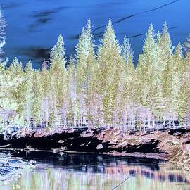 The Deschutes river in winter by Bruce Block