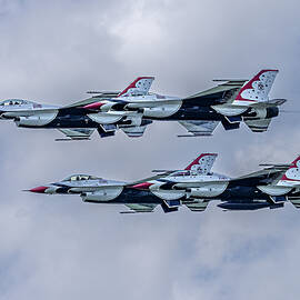 Thunderbirds Formation USAF by Susan Candelario