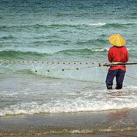 Timeless Vietnamese Fishing Tradition by Rebecca Herranen