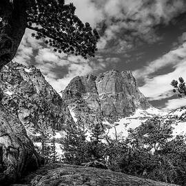 Twisted Mountain Frame by Dan Sproul