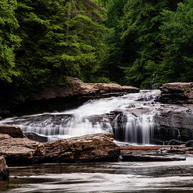 upper swallow falls  by Flees Photos