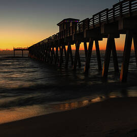 Venice Pier 2 by Dodie Ross