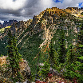 Washington Pass by Tommy Farnsworth