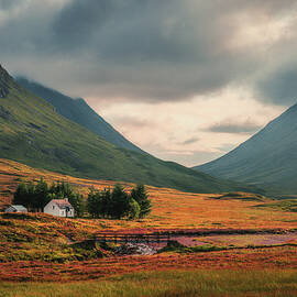Wee White House at Sunset by Kevin Schwalbe