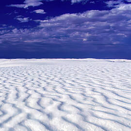 White Sand Naational Monument New Mexico by Tommy Farnsworth