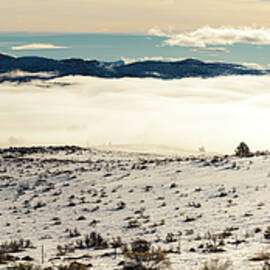 Willow Creek Valley Foggy Panorama. by Mike Lee