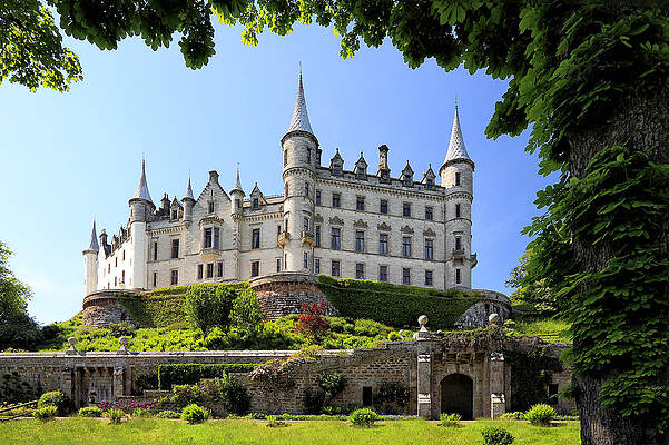 Scottish Highland Wall Art featuring the photograph Dunrobin Castle #3 by Grant Glendinning