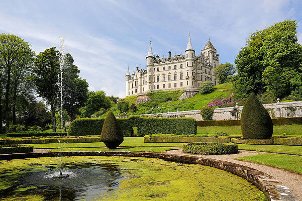 Scottish Highland Wall Art featuring the photograph Dunrobin Castle #1 by Grant Glendinning