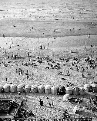 Bustling Beach Scene Wall Art