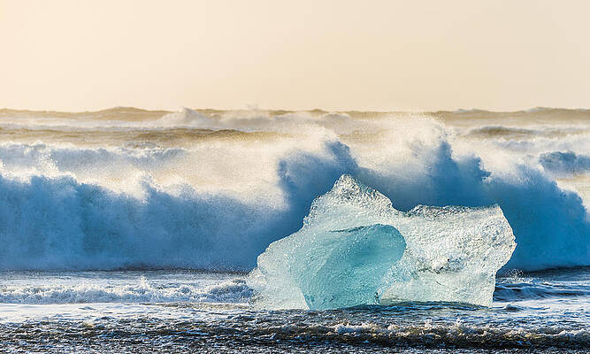 Wall Art featuring the photograph A Brief Respite - Iceland Coast Photograph by Duane Miller