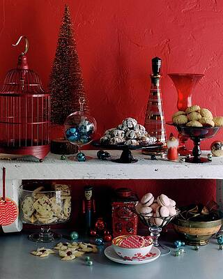 Baking Wall Art featuring the photograph A Christmas Display by Romulo Yanes