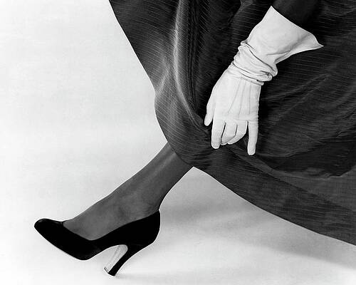 Elegance in Monochrome Wall Art