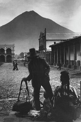 Mountain Photograph - An Indian Family In Antigua by Arnold Genthe