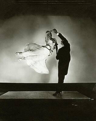 Elegance in Motion Photograph