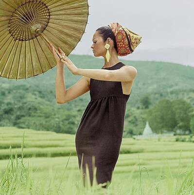 Brunette Wall Art featuring the photograph Baroness Fiona Thyssen-bornemisza Wearing by Henry Clarke