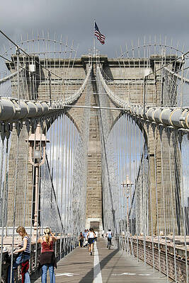Architecture Wall Art featuring the photograph Brooklyn Bridge by Sue Leonard