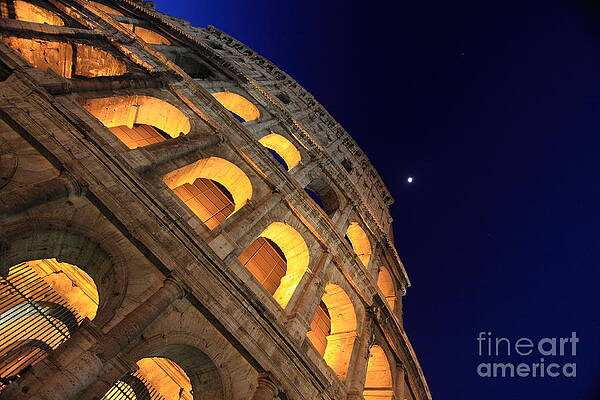 Sky Wall Art featuring the photograph Colosseum At Night by Stefano Senise