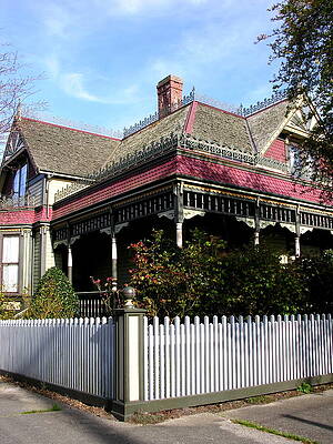 Washington Photograph - Cottage On The Corner by C Thomas Cooney