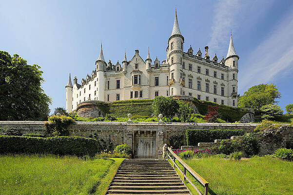 Scottish Highland Wall Art featuring the photograph Dunrobin Castle by Grant Glendinning